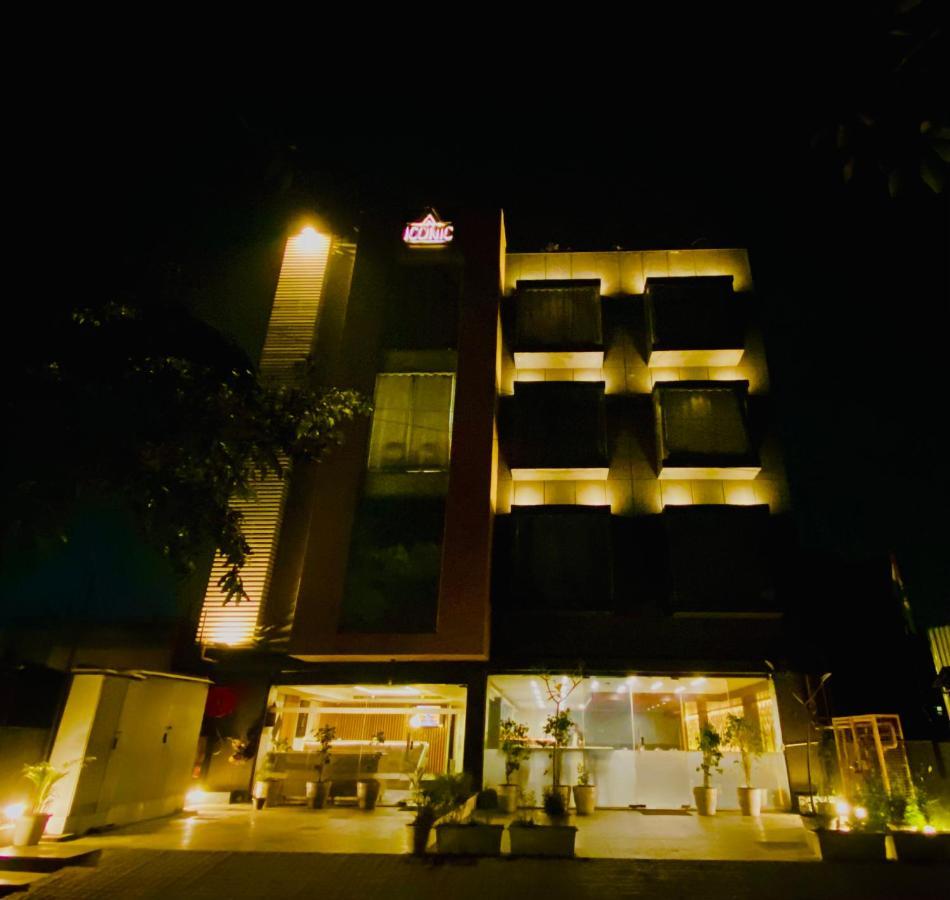 Ace Iconic Hotel Greater Noida Exterior photo